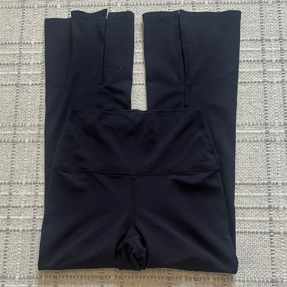 Yogalicious Black High-Waisted Leggings xsmall